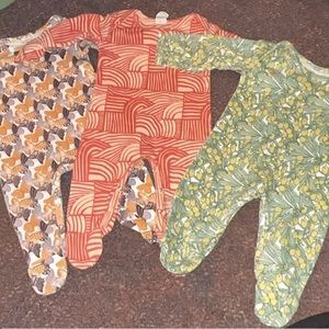 Kate Quinn set of 3 romper sleepers baby girl 3-6m